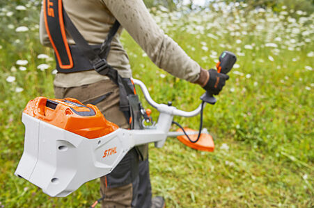 Акумулаторна коса Stihl FSA 135 , без батерия и зарядно