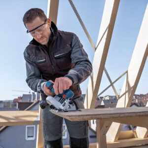 Акумулаторен ръчен циркуляр Bosch с 1 батерия и зарядно, 18 V, 5 Ah, ф 165 мм, 5000 об./мин GKS 185-Li - Image 2