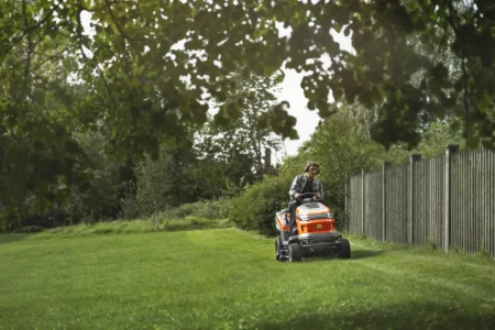 Тракторна косачка Husqvarna TC 220T, 19.3 к.с., 108 см, 708 см³ - Image 3