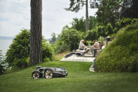 Husqvarna Automower® 435X AWD NERA с безжична технология - Image 5