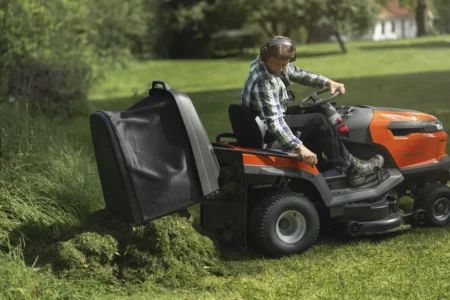 Тракторна косачка Husqvarna TC 220T, 19.3 к.с., 108 см, 708 см³ - Image 4